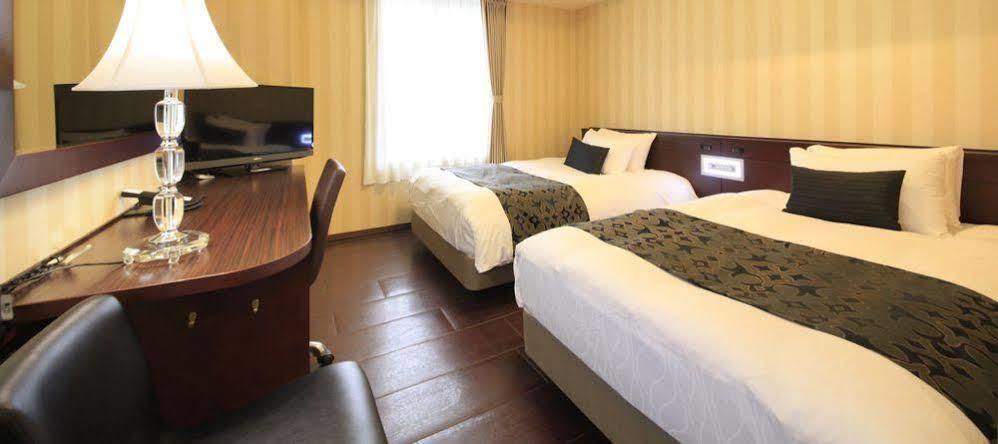 Hotel Coco Grand Kitasenju Токіо Екстер'єр фото